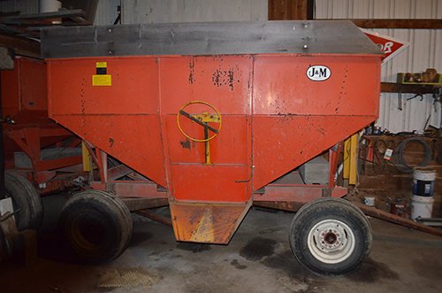 Property photo 24 - FARM EQUIPMENT AUCTION IN ELKHART COUNTY, IN